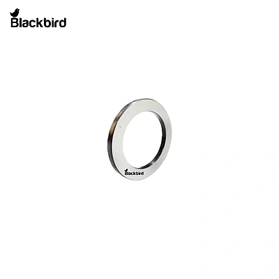 Spacer 84153819